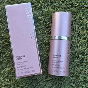 Mary Kay Timewise Repair Revealing Radiance Facial Peel - Pink